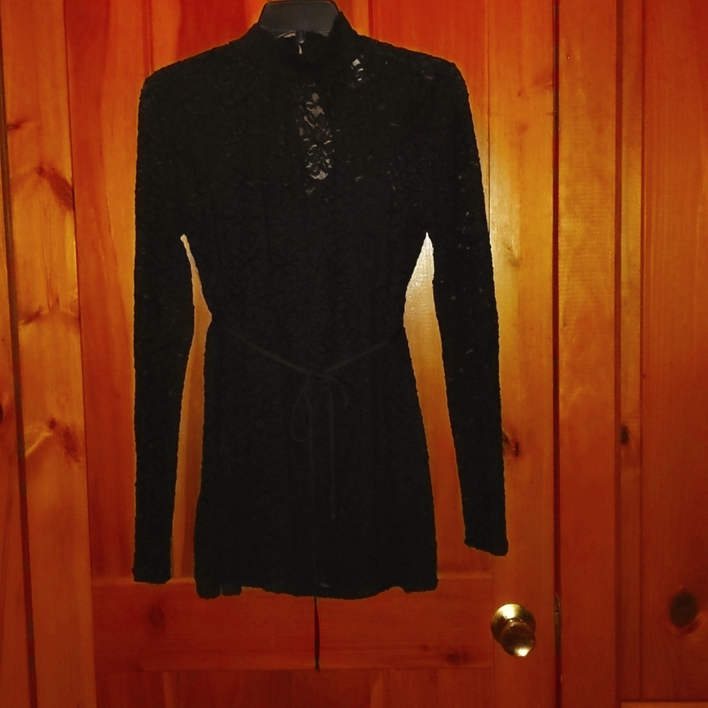 Jessica Simpson Black lace maternity tunic size S